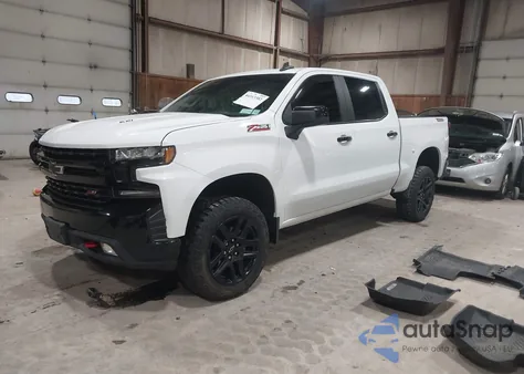 2022 Chevrolet Silverado 1500 Ltd 4Wd Short Bed Lt Trail Boss z USA, uszkodzony, nr VIN 3GCPYFEL0NG172142